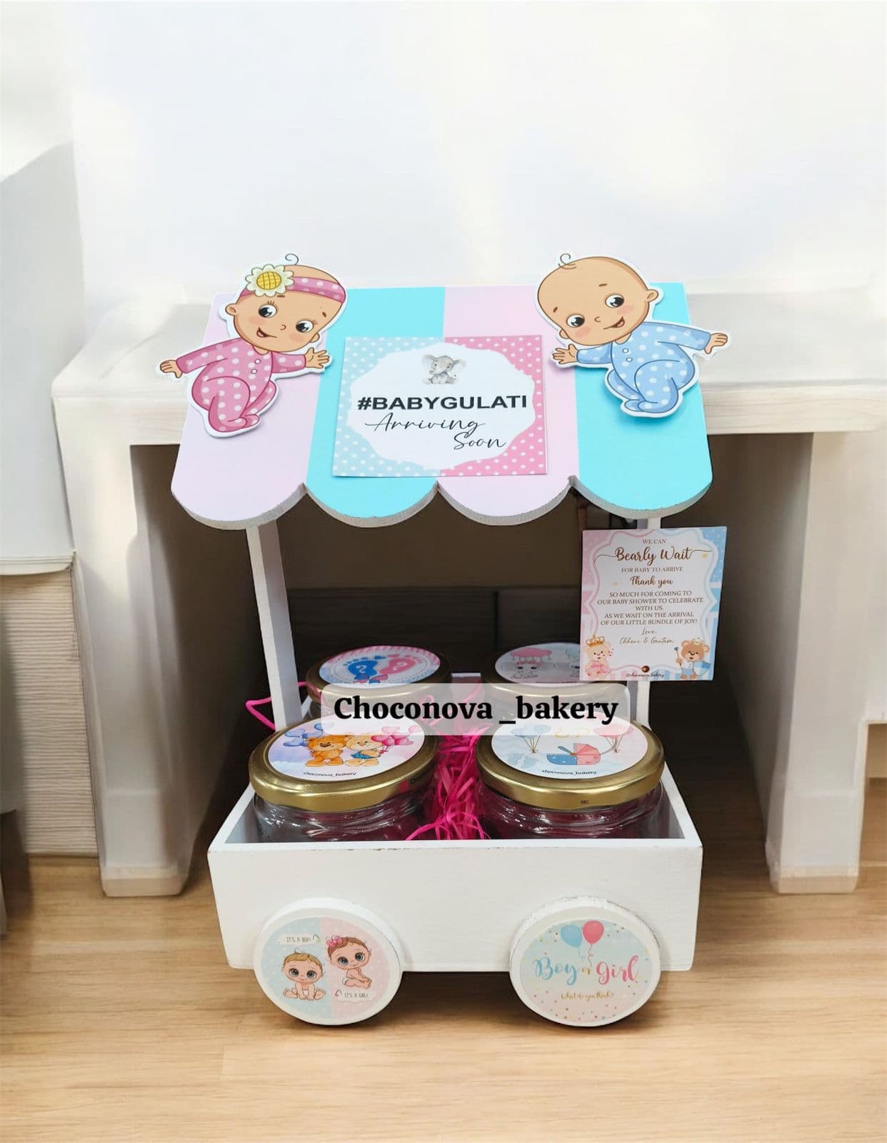 Welcome Hut gift hamper - Chau Foods